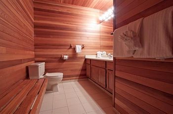Whiski Jack Creekside Whistler Exterior foto
